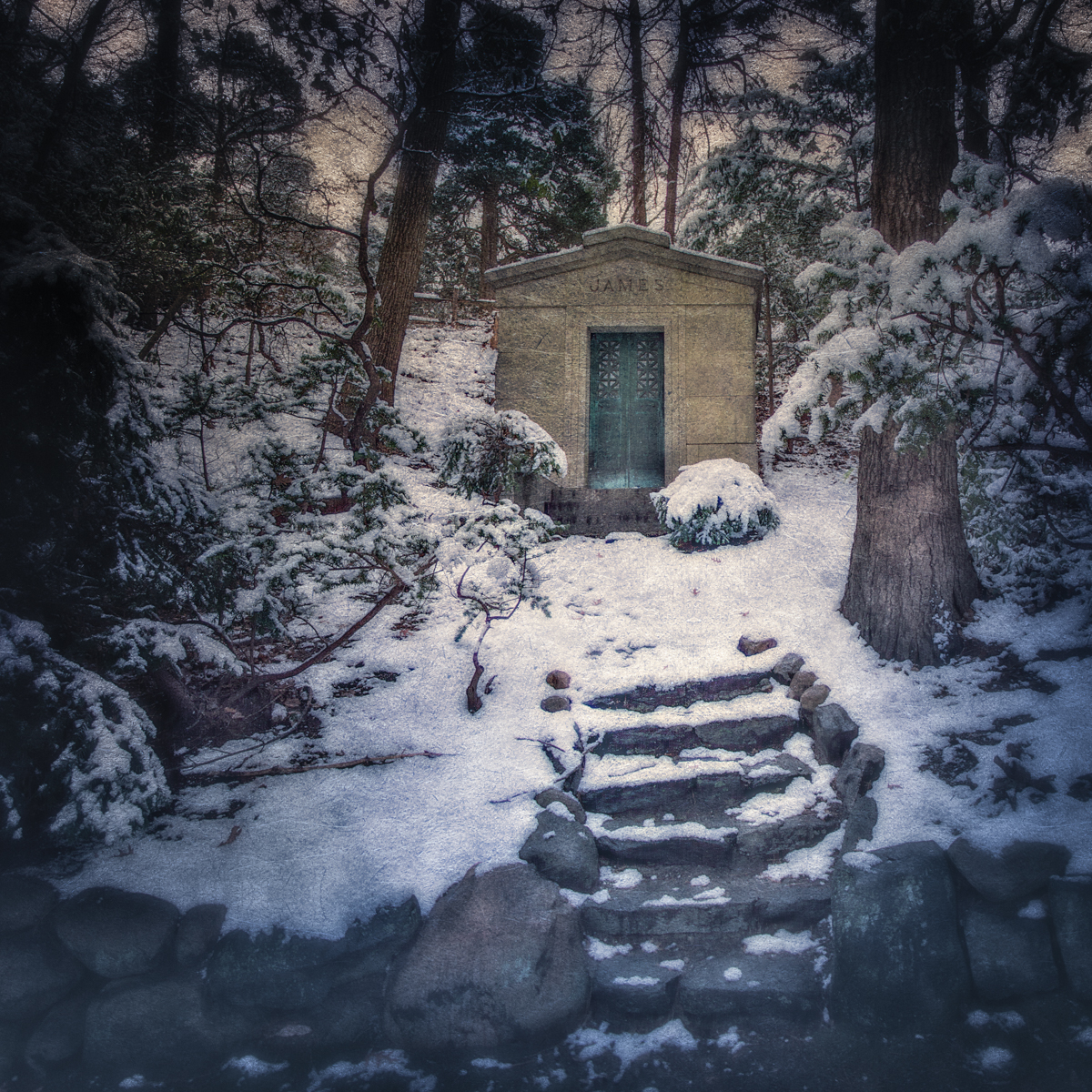 Mausoleum, The Memorial Cemetery of St. John's Church, Oyster Bay Cove