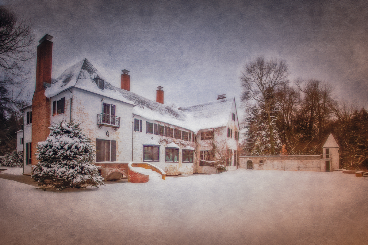 Chelsea Manor House on the Gold Coast of Long Island