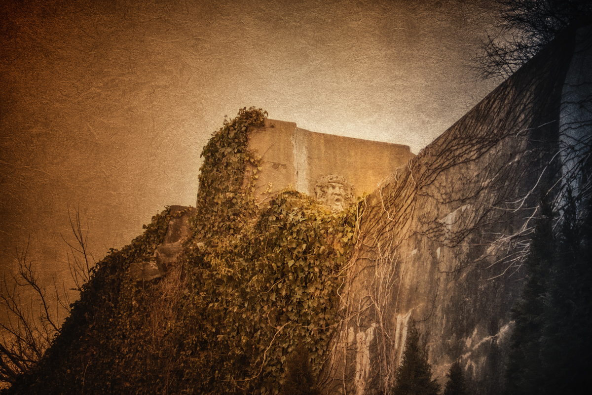 Walls of Ferguson's Castle