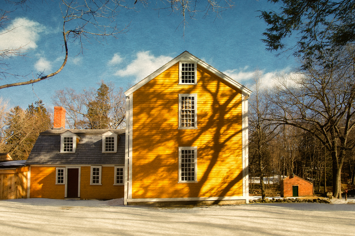 Destination of Paul Revere and William Dawes on their midnight ride, Hancock-Clarke Parsonage-Side View, c. 1737. Lexington, Middlesex County, Massachusetts