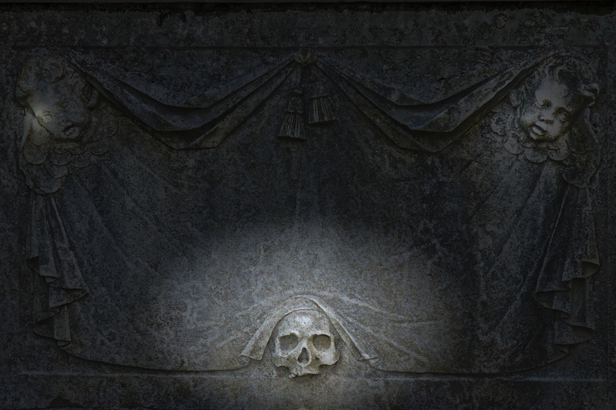 As the tombstone carving of a skull and children's faces Bruton Parish Church, 1715. Colonial Williamsburg, Virginia shows, Memento Mori found its way into the southern colonies as well as New England