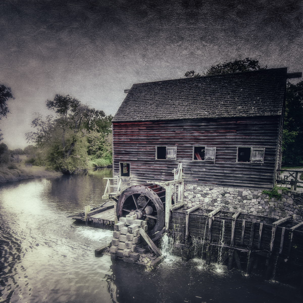 The mill at Philipsburg Manor, where an African American worker allegedly gave Washington Irving the folklore of Sleepy Hollow